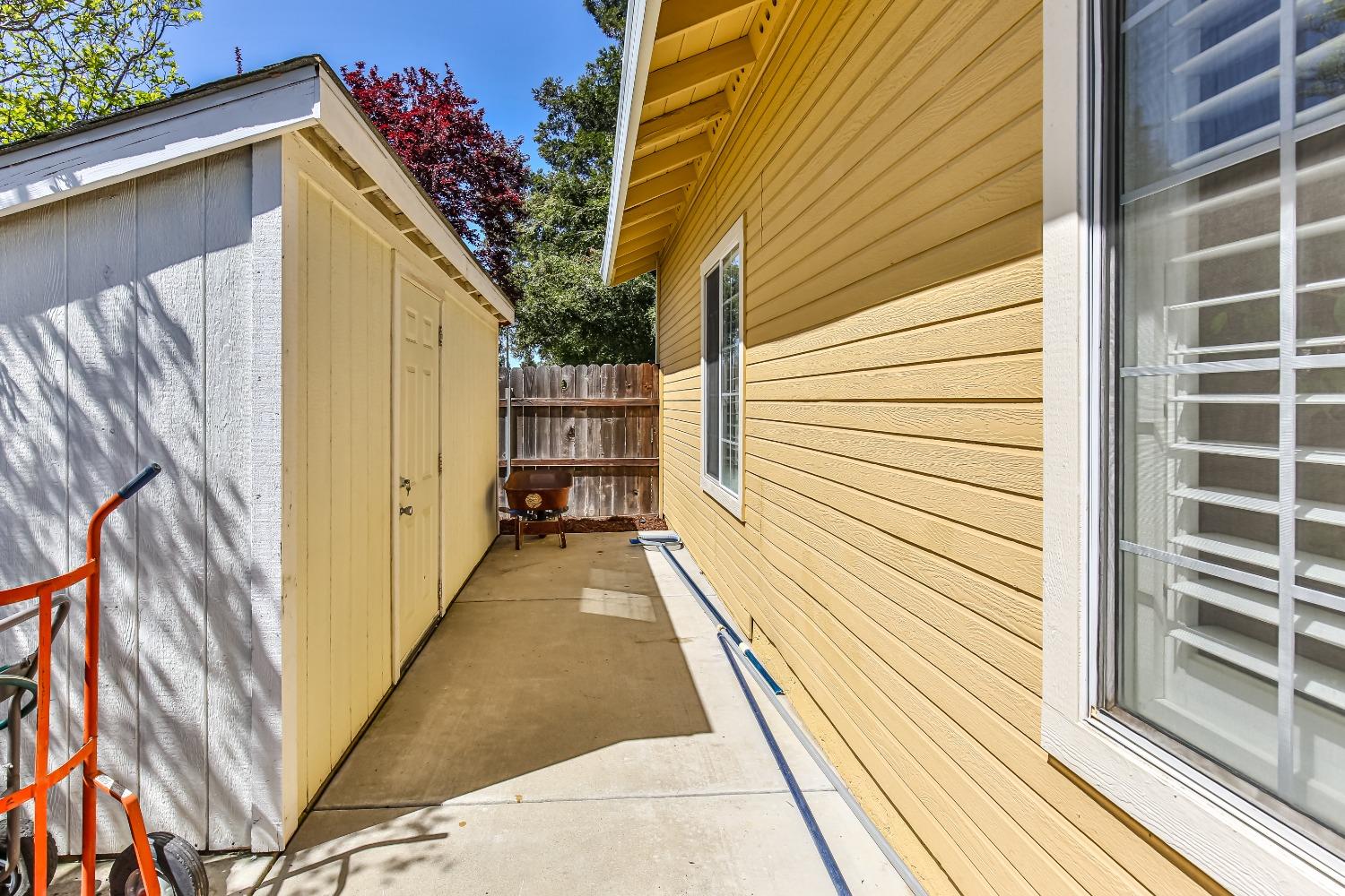 9269 Litchfield Court