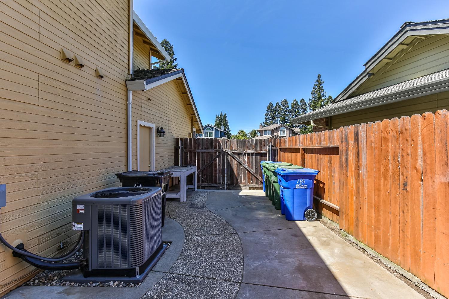9269 Litchfield Court