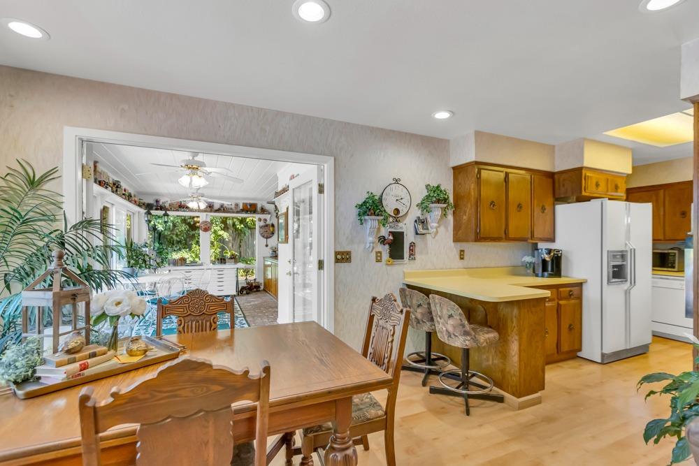 8040 Creekside Lane
