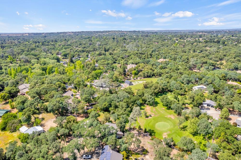 8040 Creekside Lane