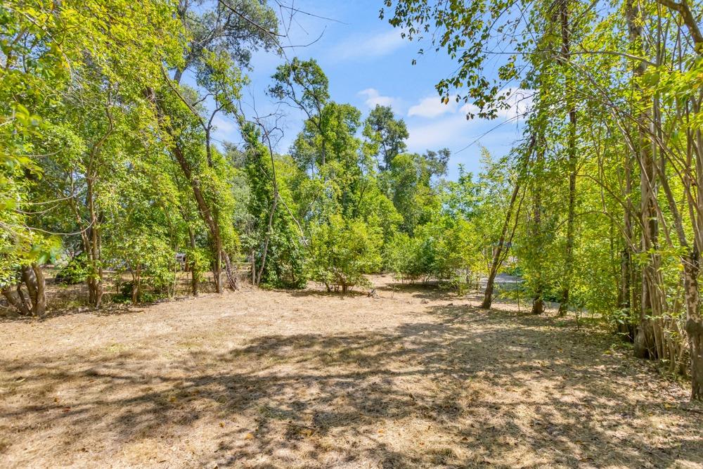 8040 Creekside Lane
