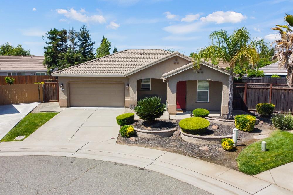 841 Dorsett Court