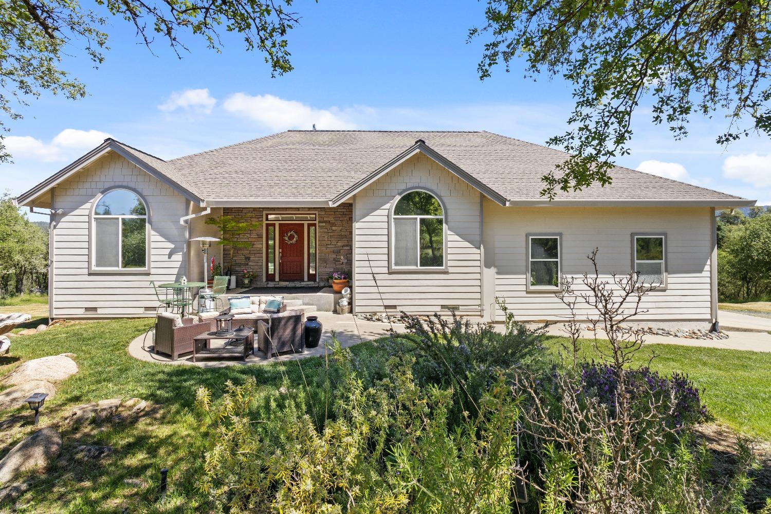 9593 Quail Meadow Lane