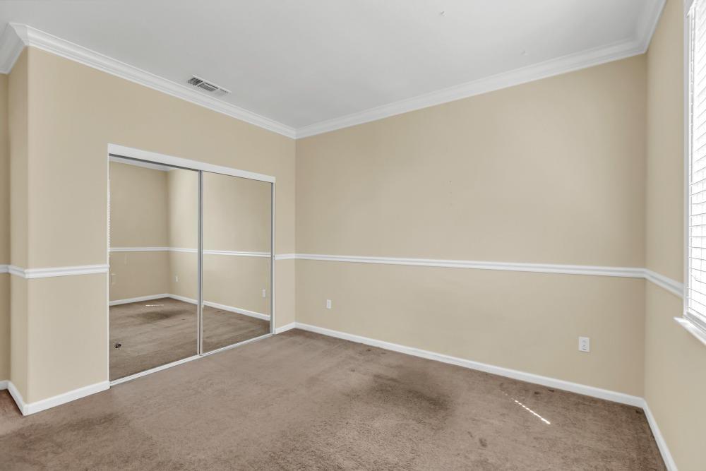 7885 Monaldo Walk