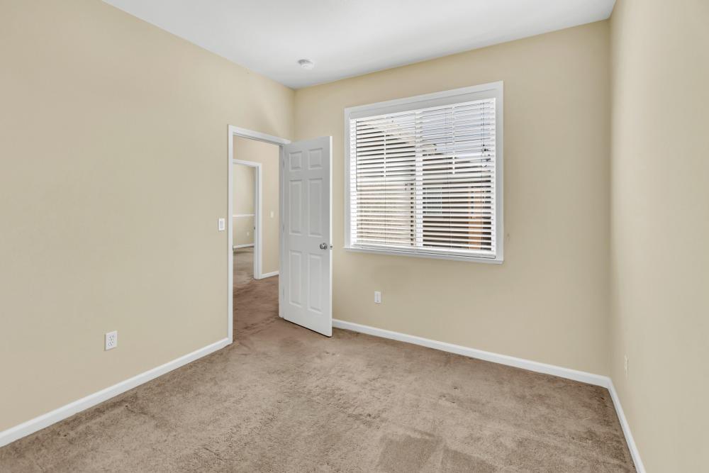 7885 Monaldo Walk