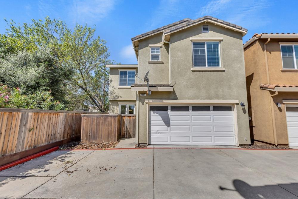 7885 Monaldo Walk