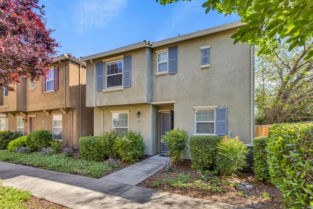 7885 Monaldo Walk