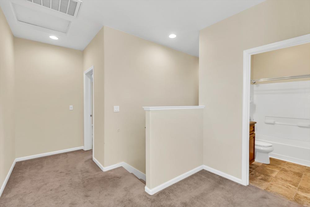 7885 Monaldo Walk