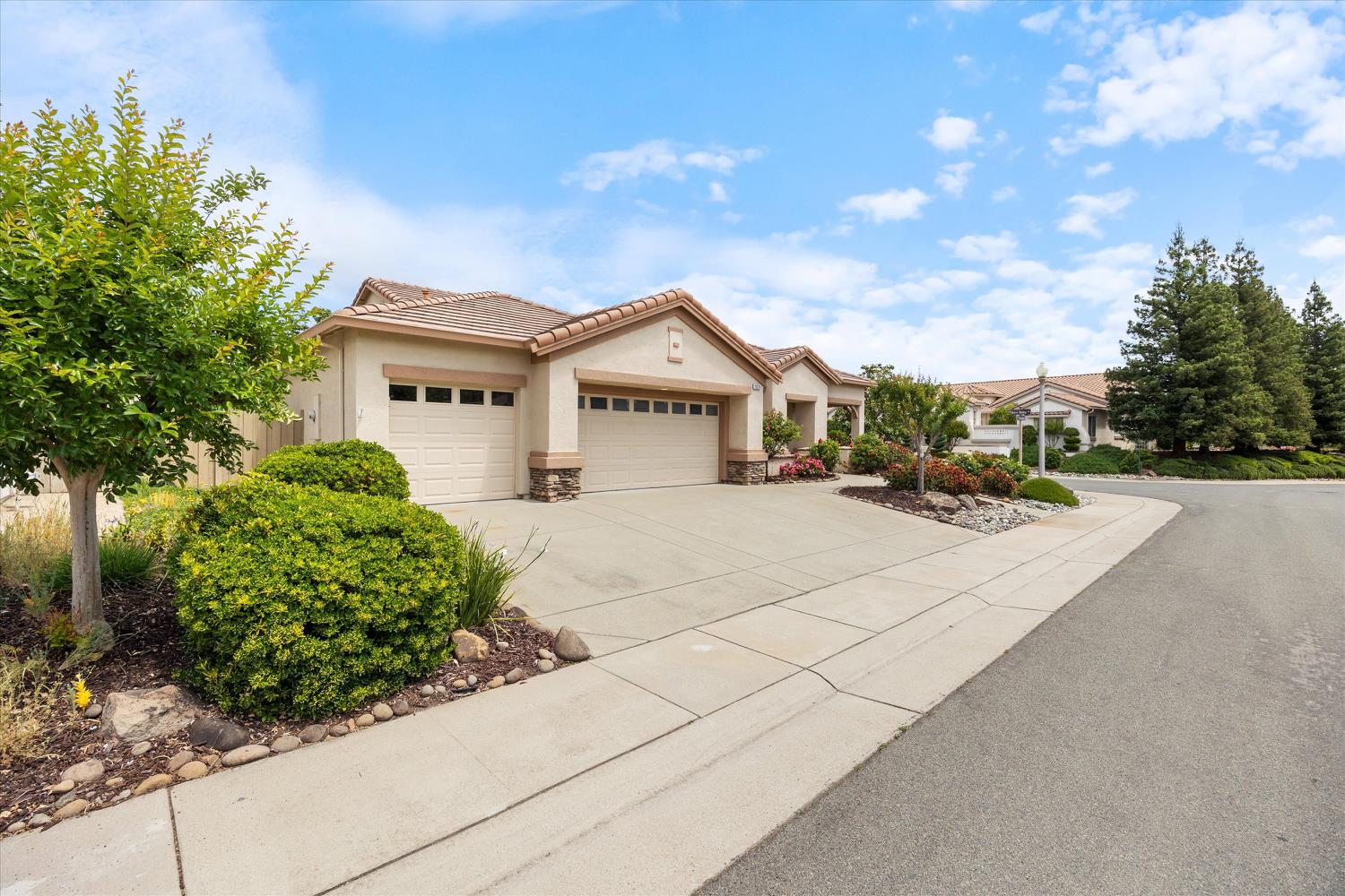2029 Farmgate Lane