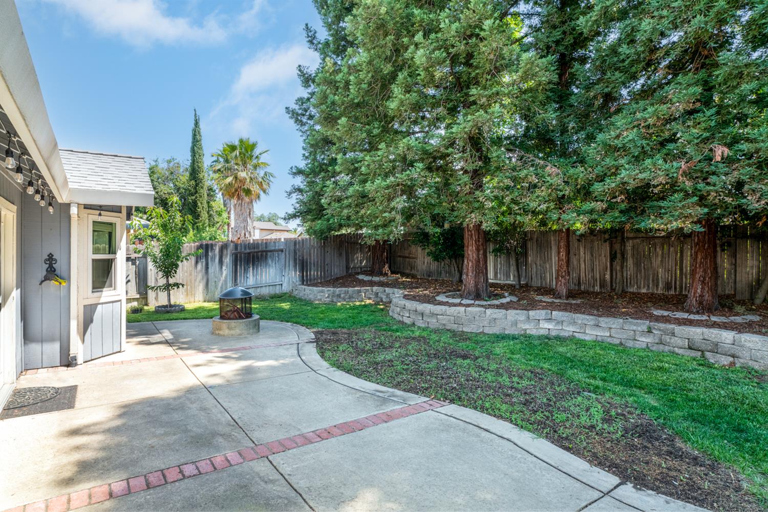 8340 Lichen Drive