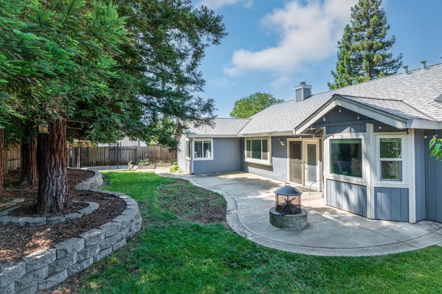 8340 Lichen Drive