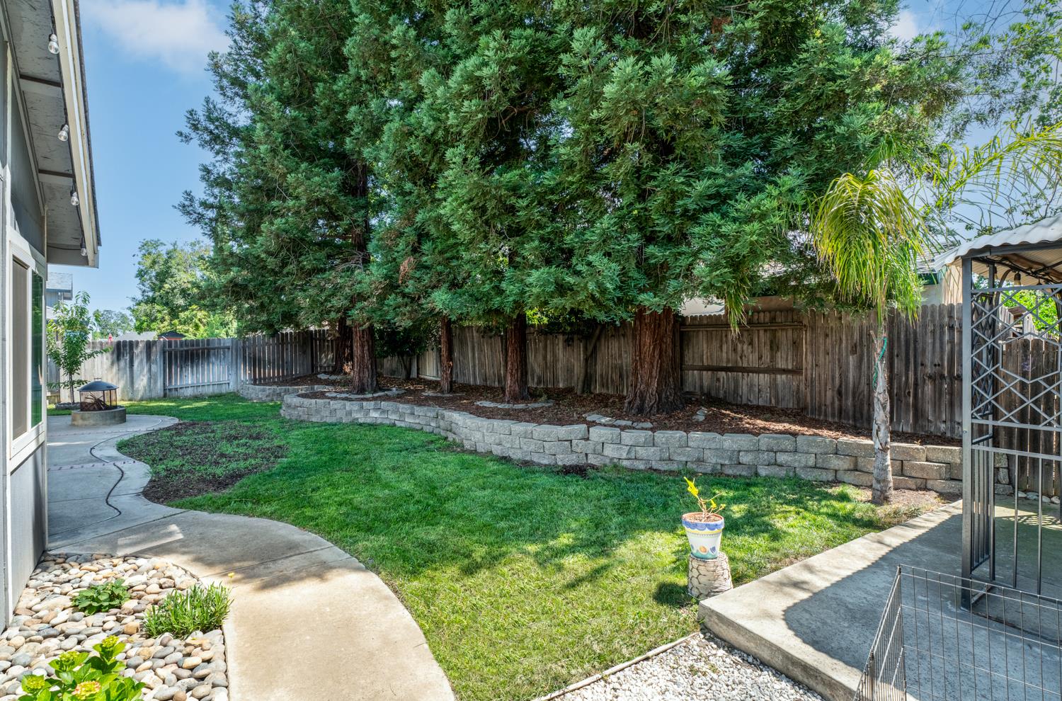 8340 Lichen Drive