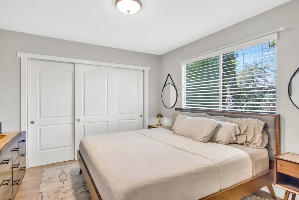 6541 Bitterbush Way