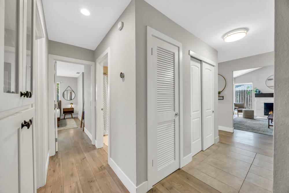 6541 Bitterbush Way