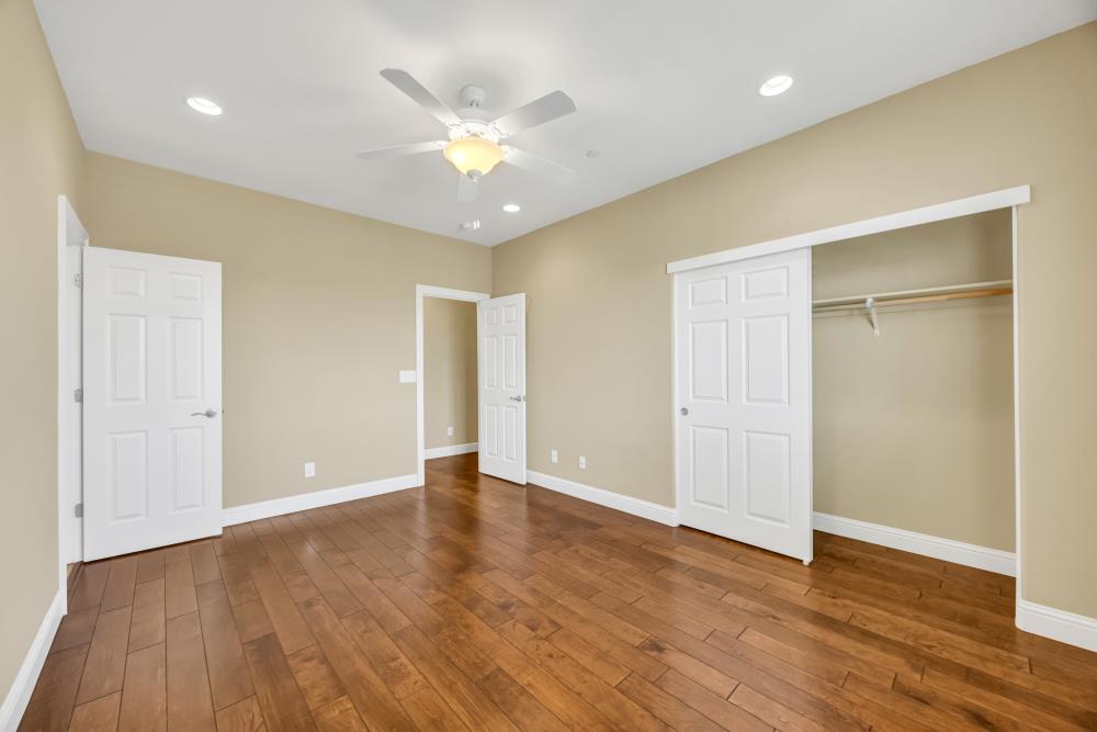 1005 Georgetown Way