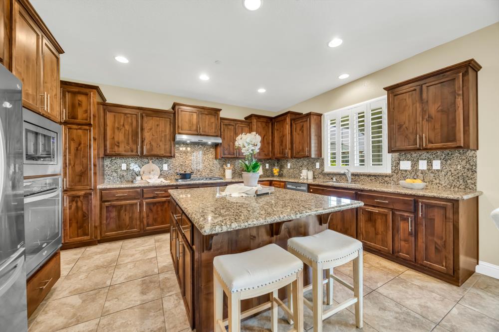 1005 Georgetown Way
