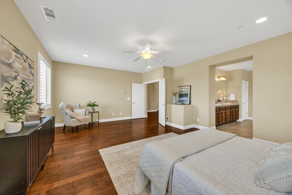 1005 Georgetown Way