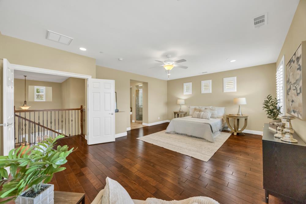 1005 Georgetown Way