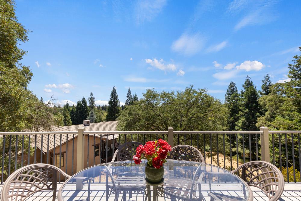 15088 Robles Grandes Drive