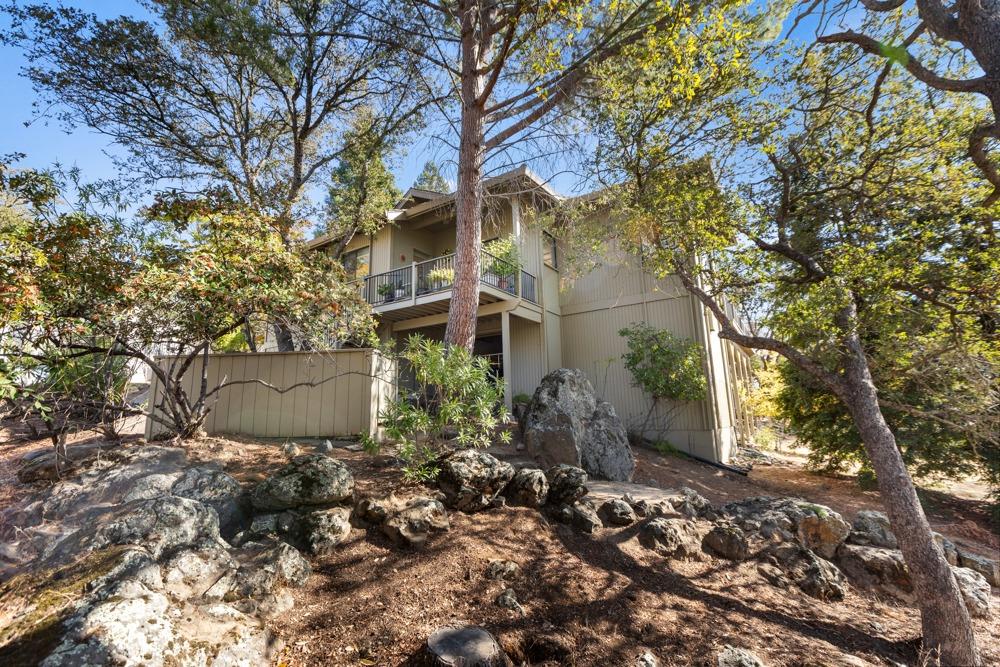 15088 Robles Grandes Drive