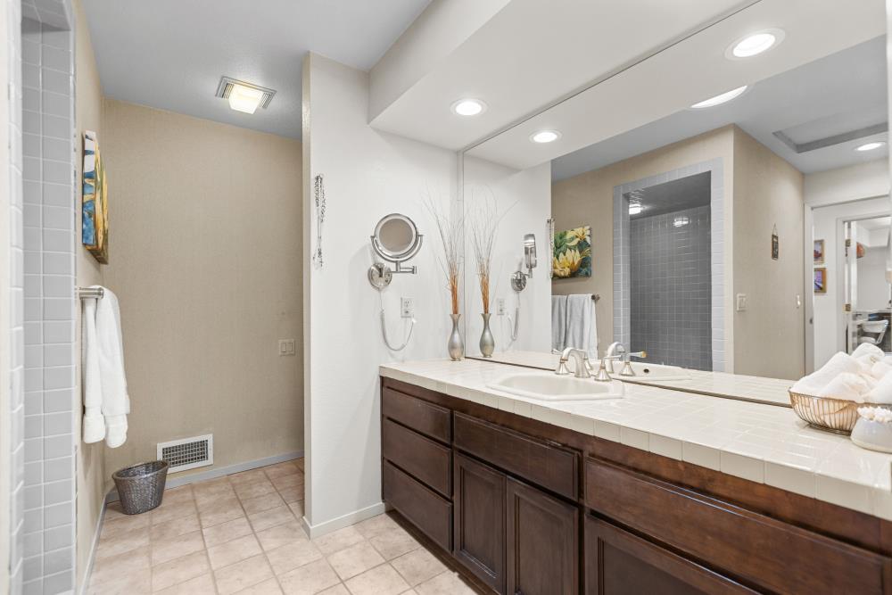 15088 Robles Grandes Drive