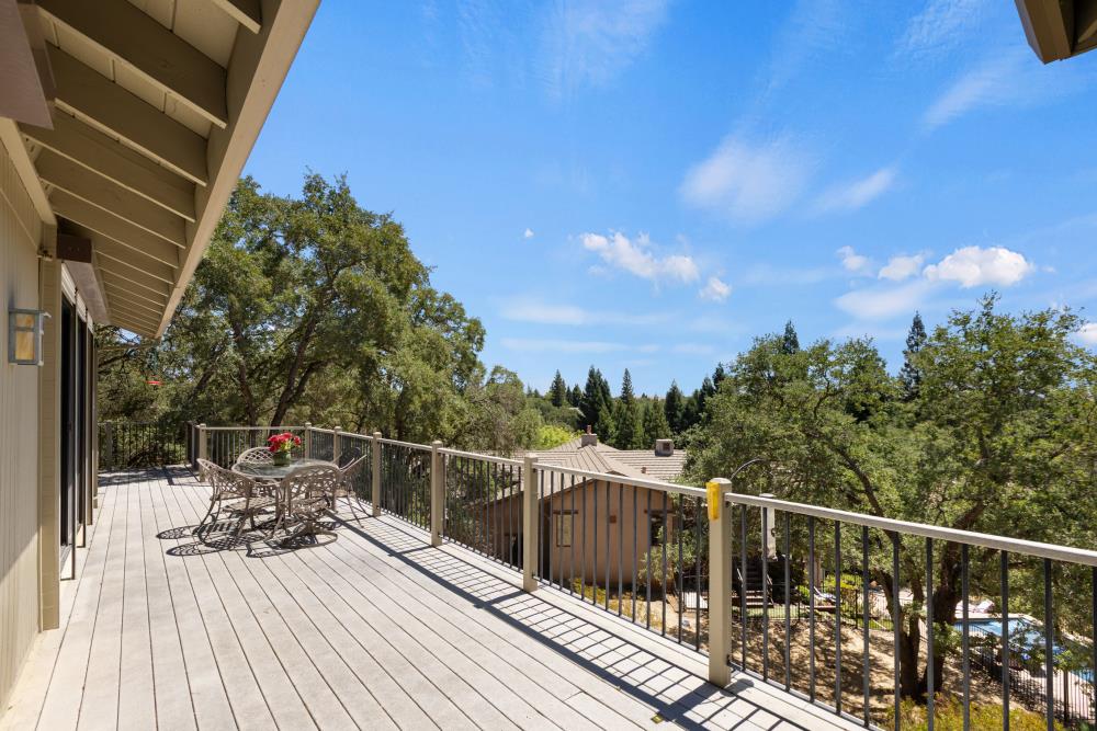 15088 Robles Grandes Drive