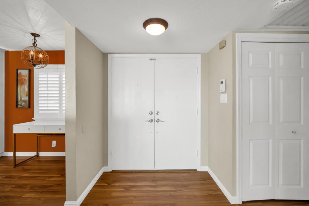 2532 Warrego Way
