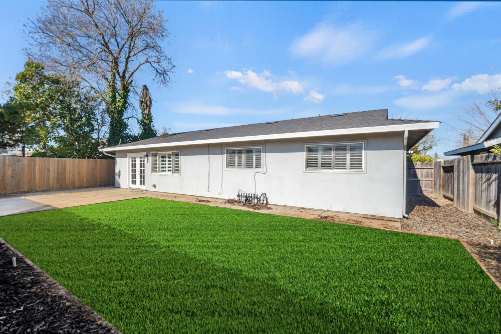 2532 Warrego Way