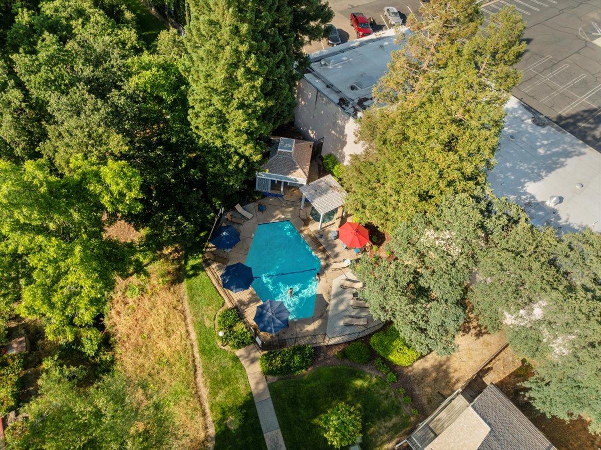 1675 Vernon Street 57