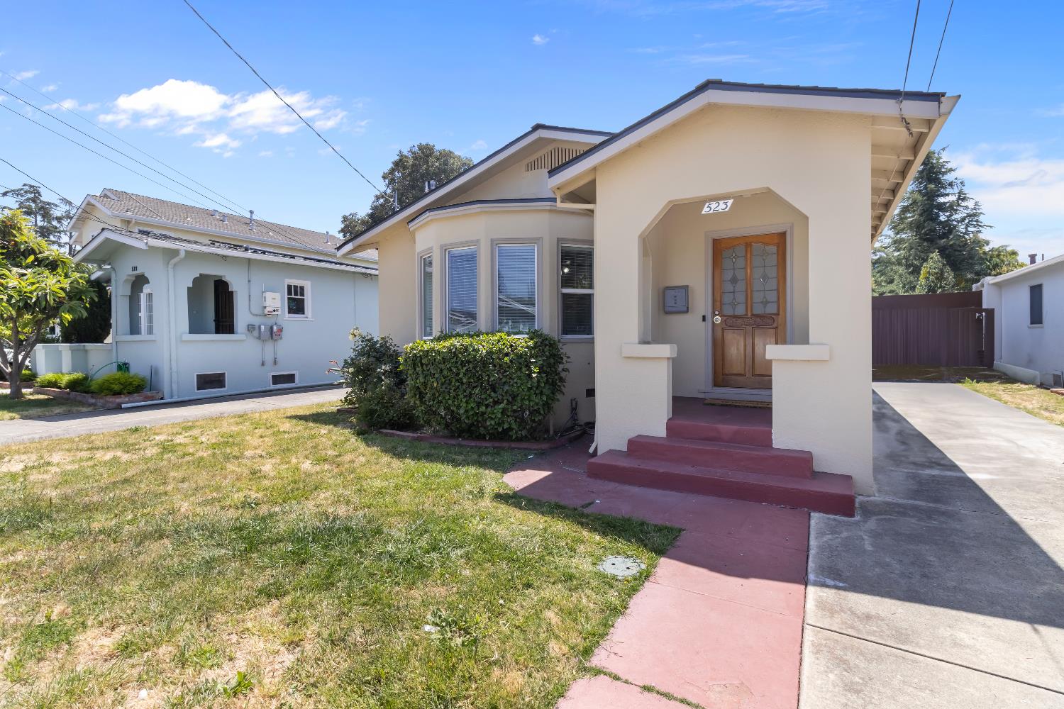 523 W Merle Court