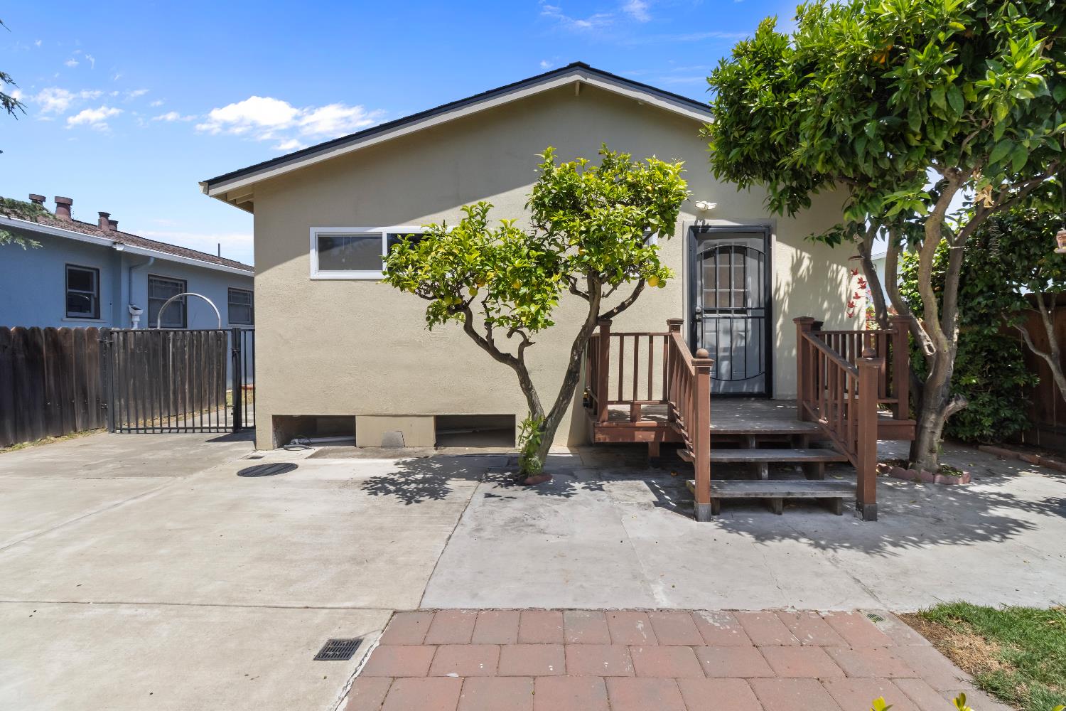 523 W Merle Court