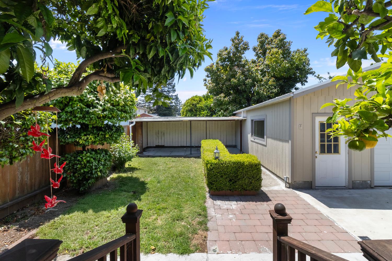 523 W Merle Court