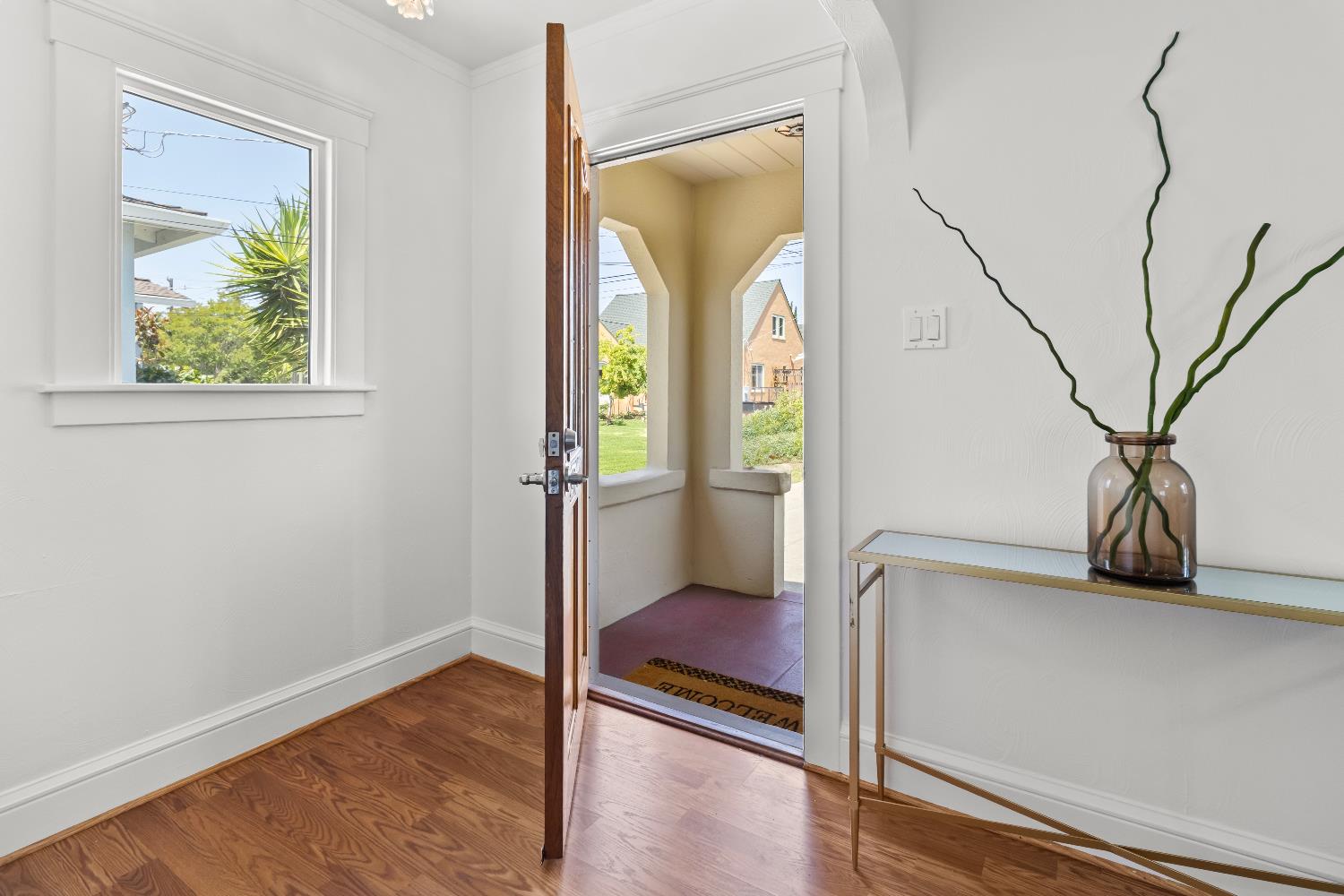 523 W Merle Court