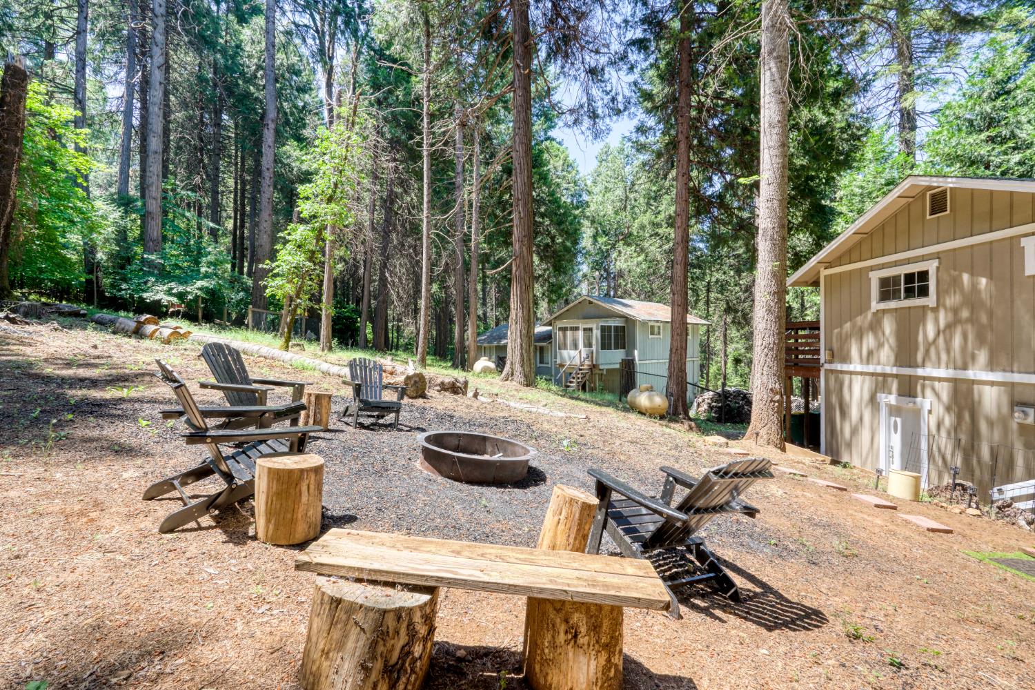 6236 Bucktail Lane