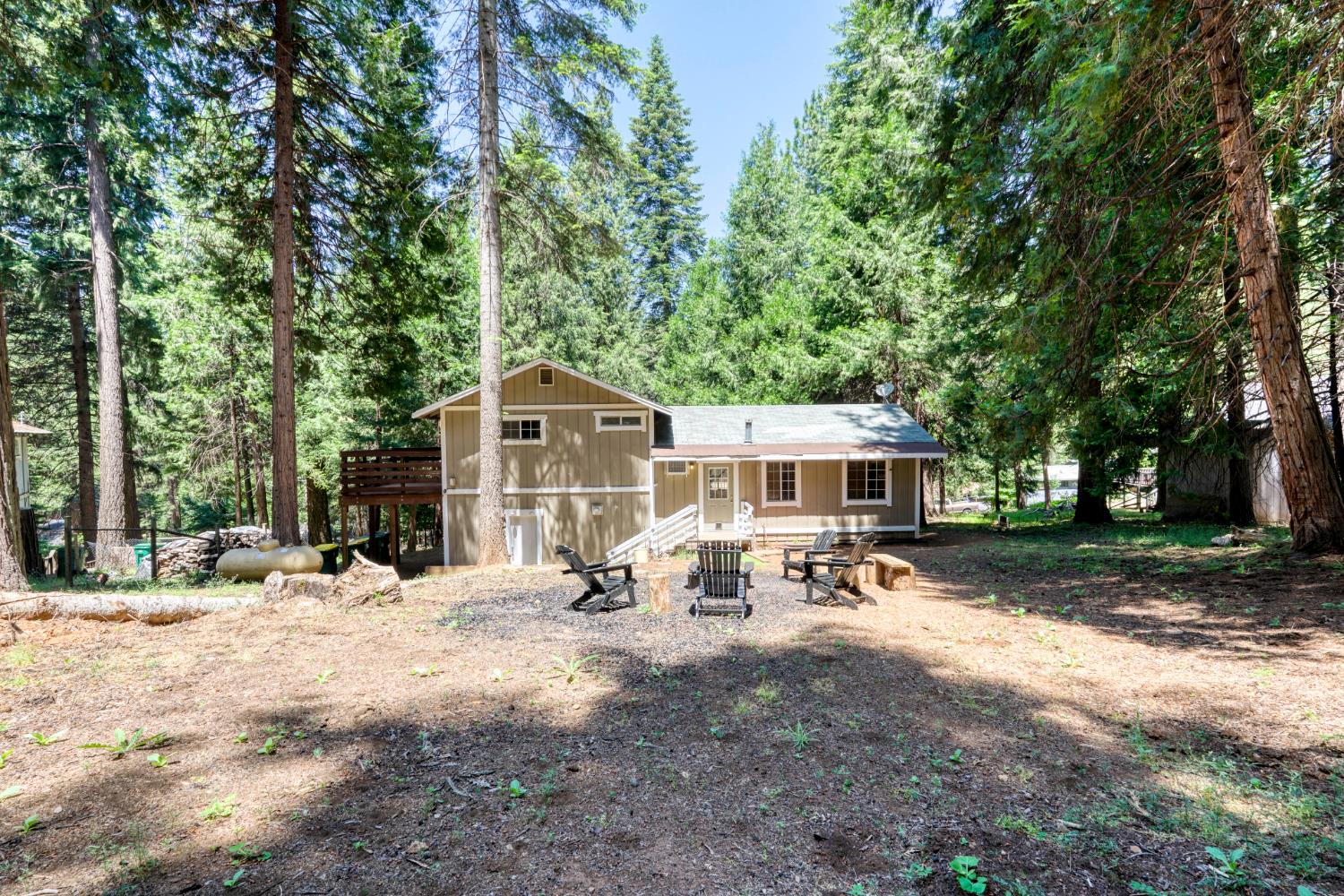 6236 Bucktail Lane