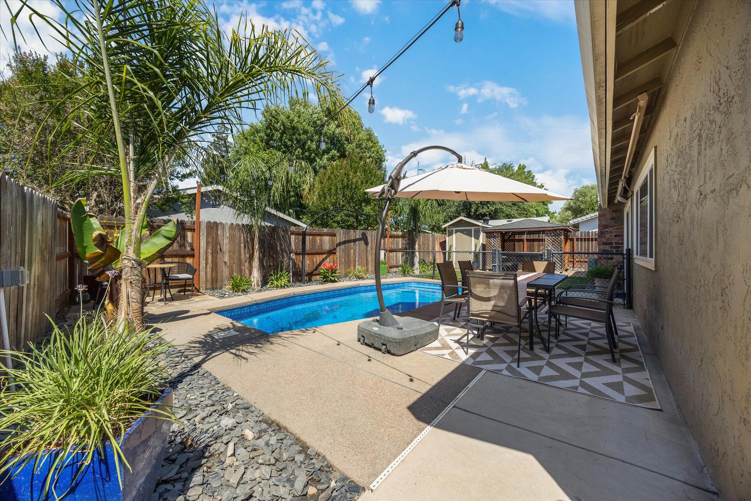 7019 Pebblebrook Way