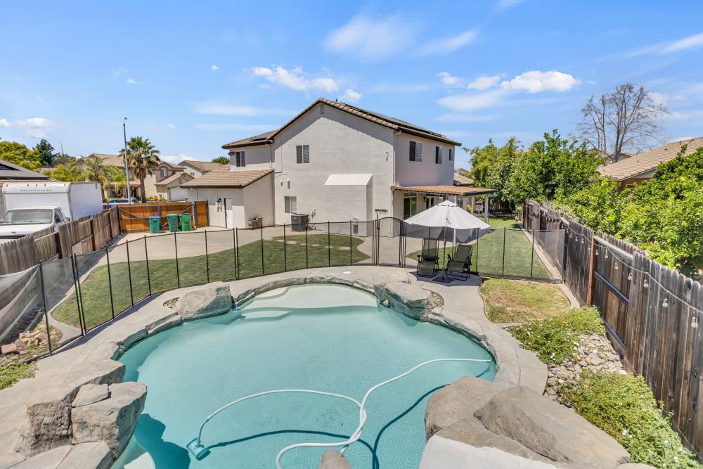 9156 Bridalveil Circle