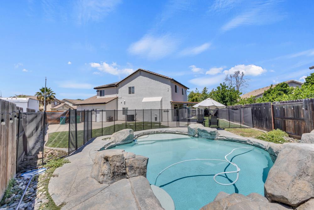 9156 Bridalveil Circle