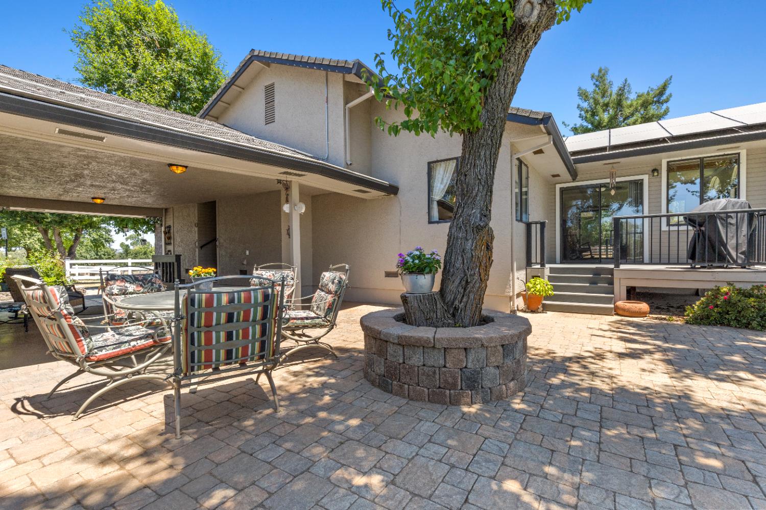 131 Twin Ponds Lane