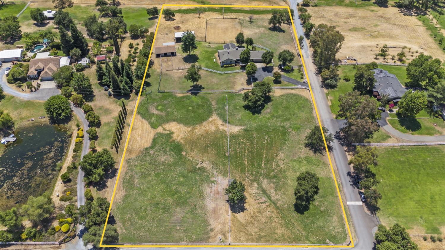 131 Twin Ponds Lane