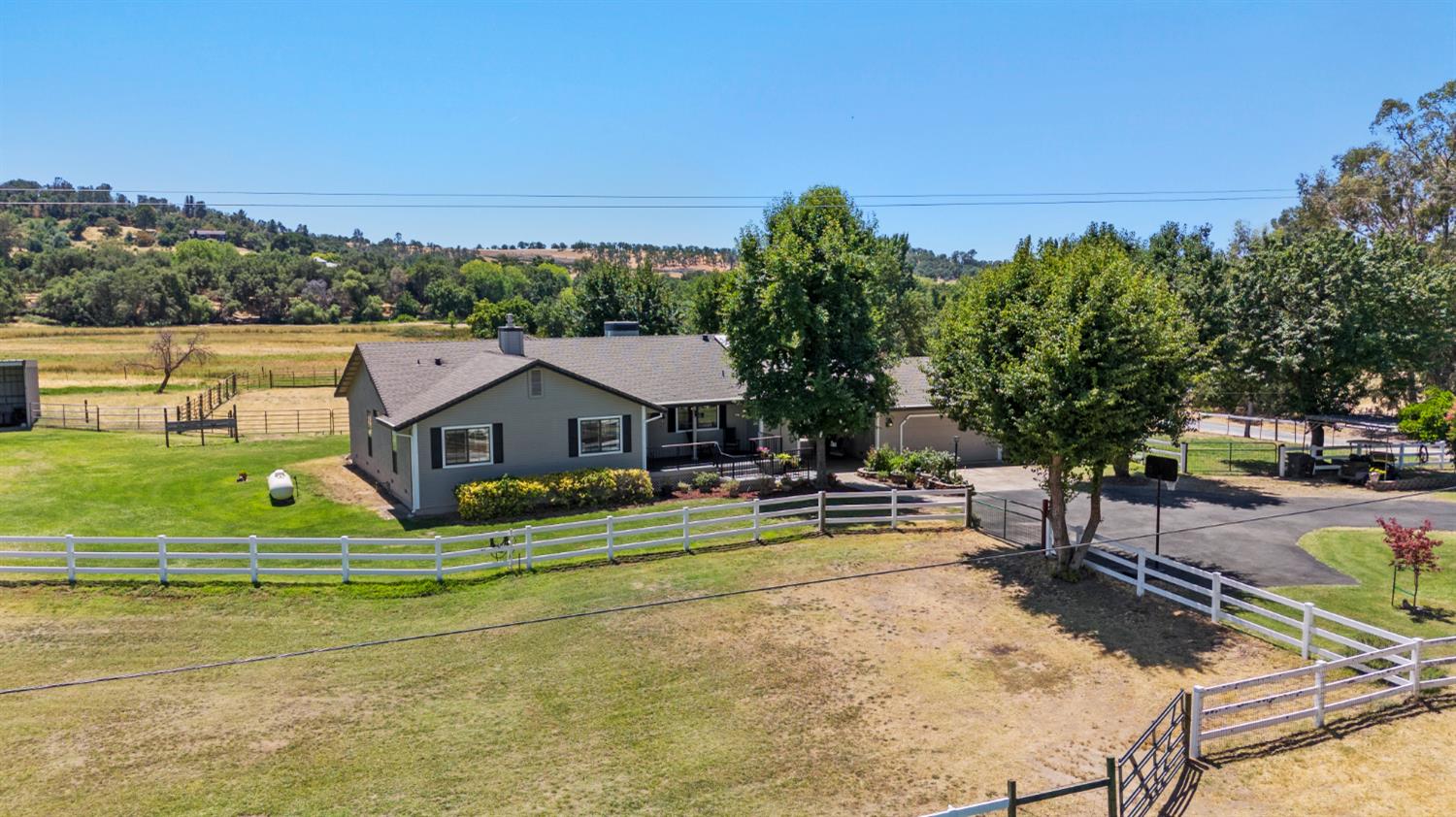 131 Twin Ponds Lane