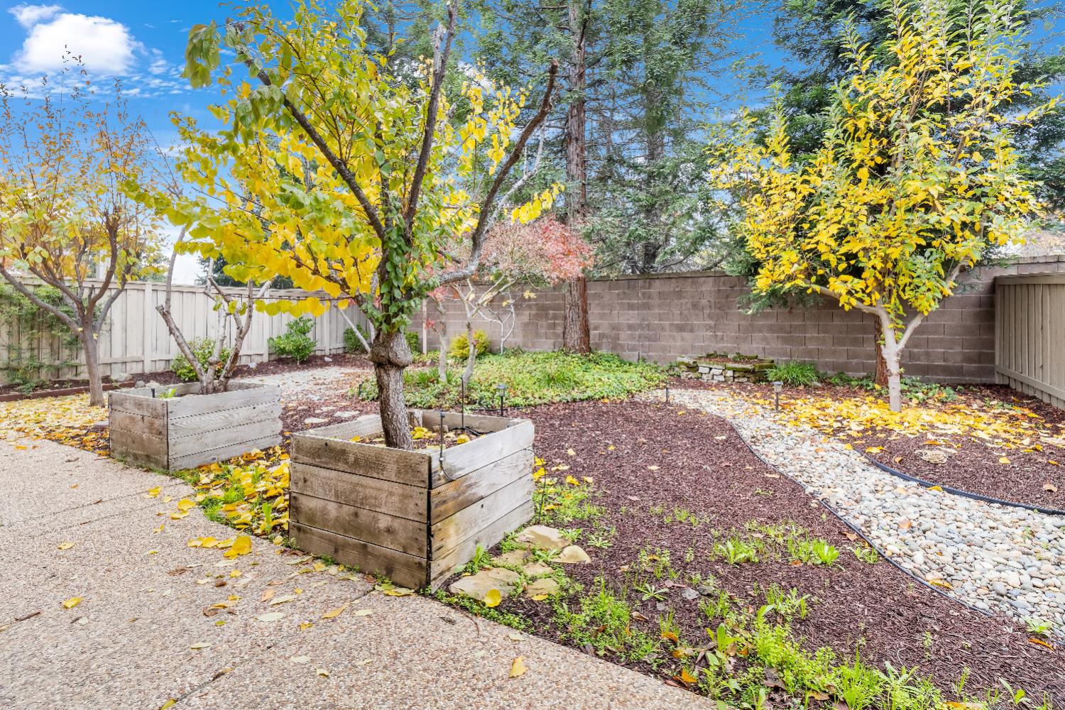 485 Snapdragon Lane