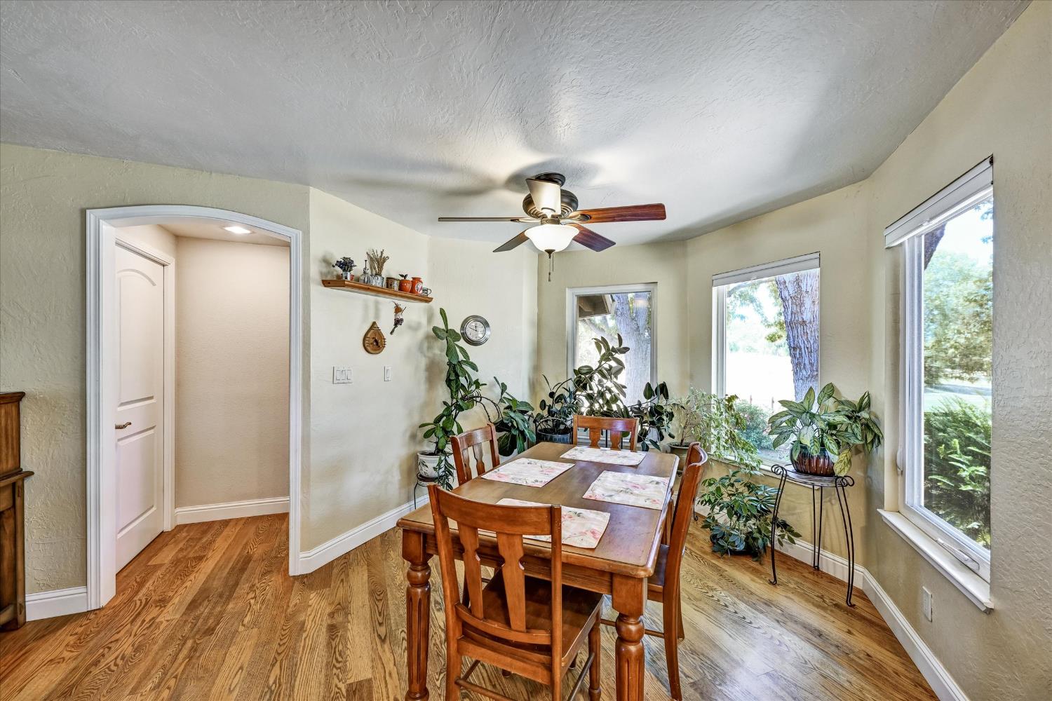 4495 Country Road