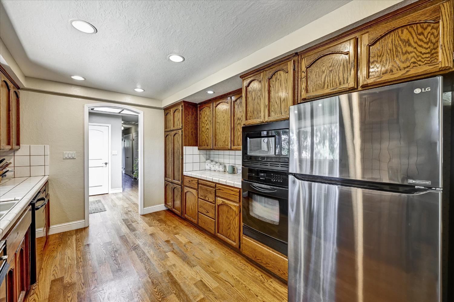 4495 Country Road