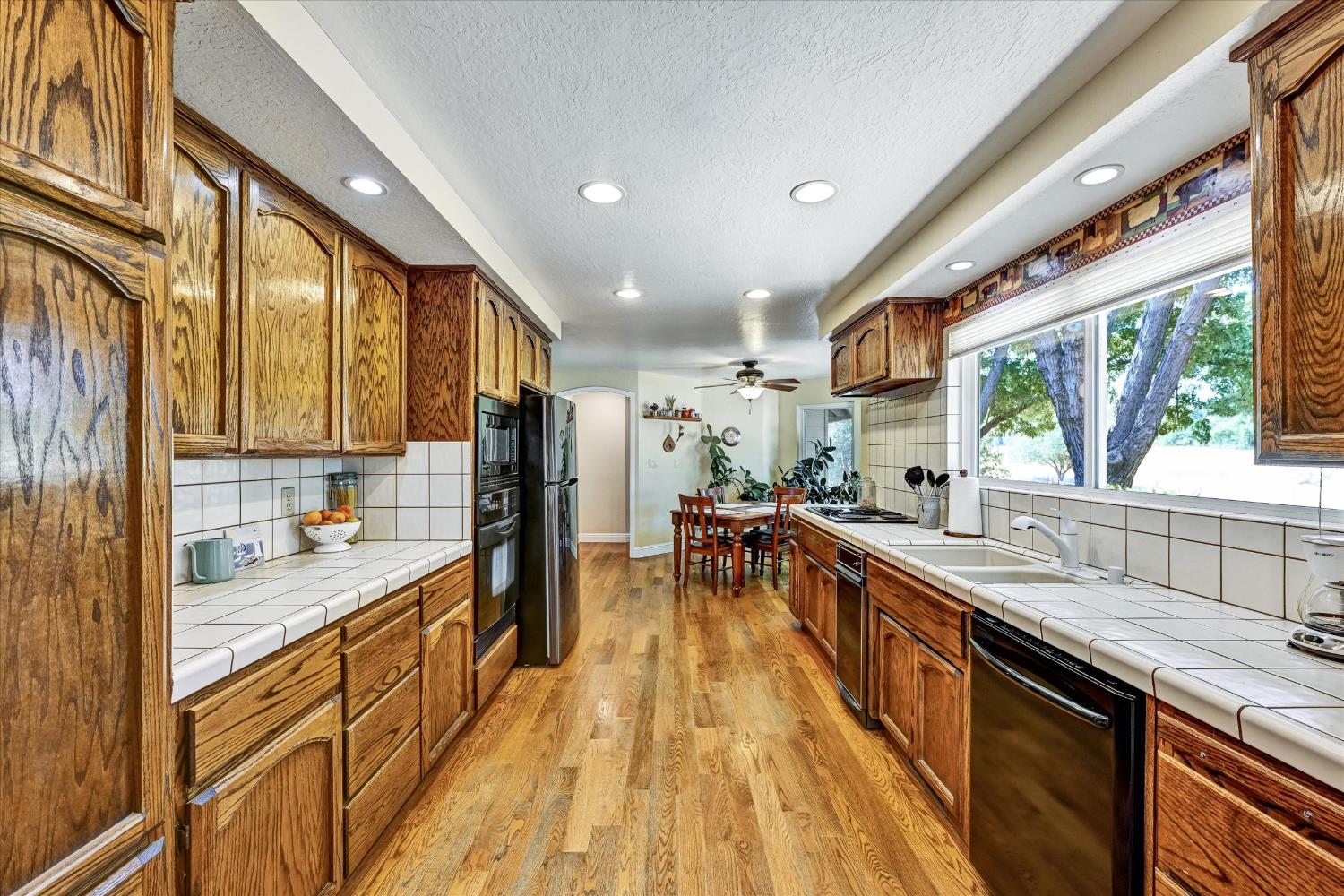 4495 Country Road