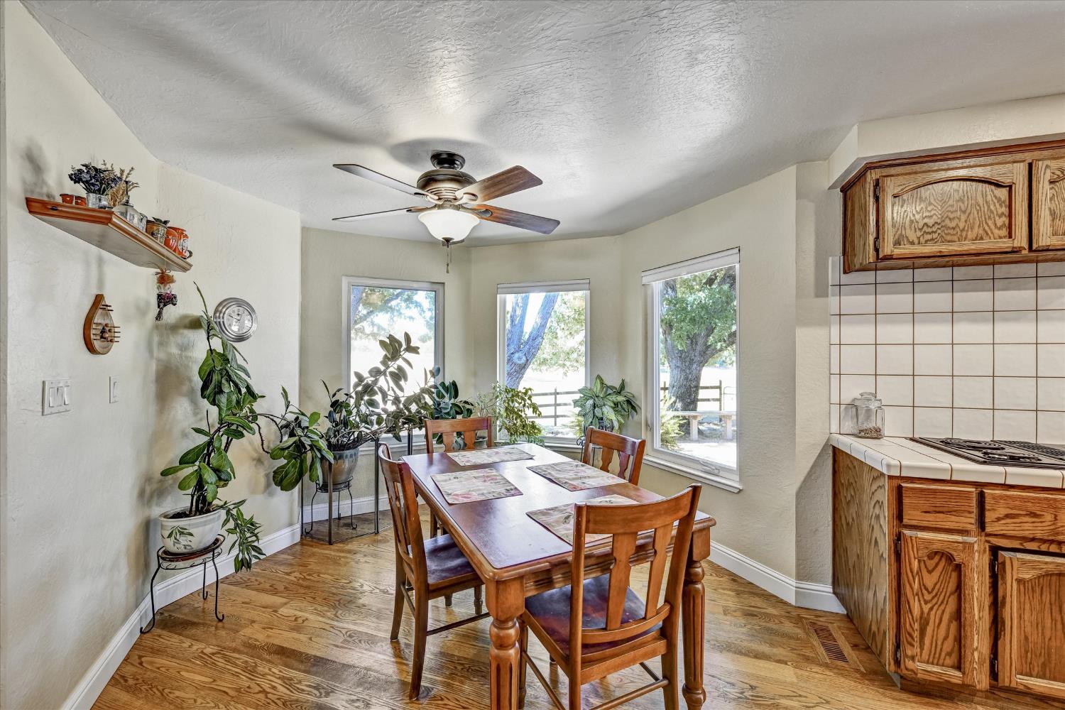 4495 Country Road