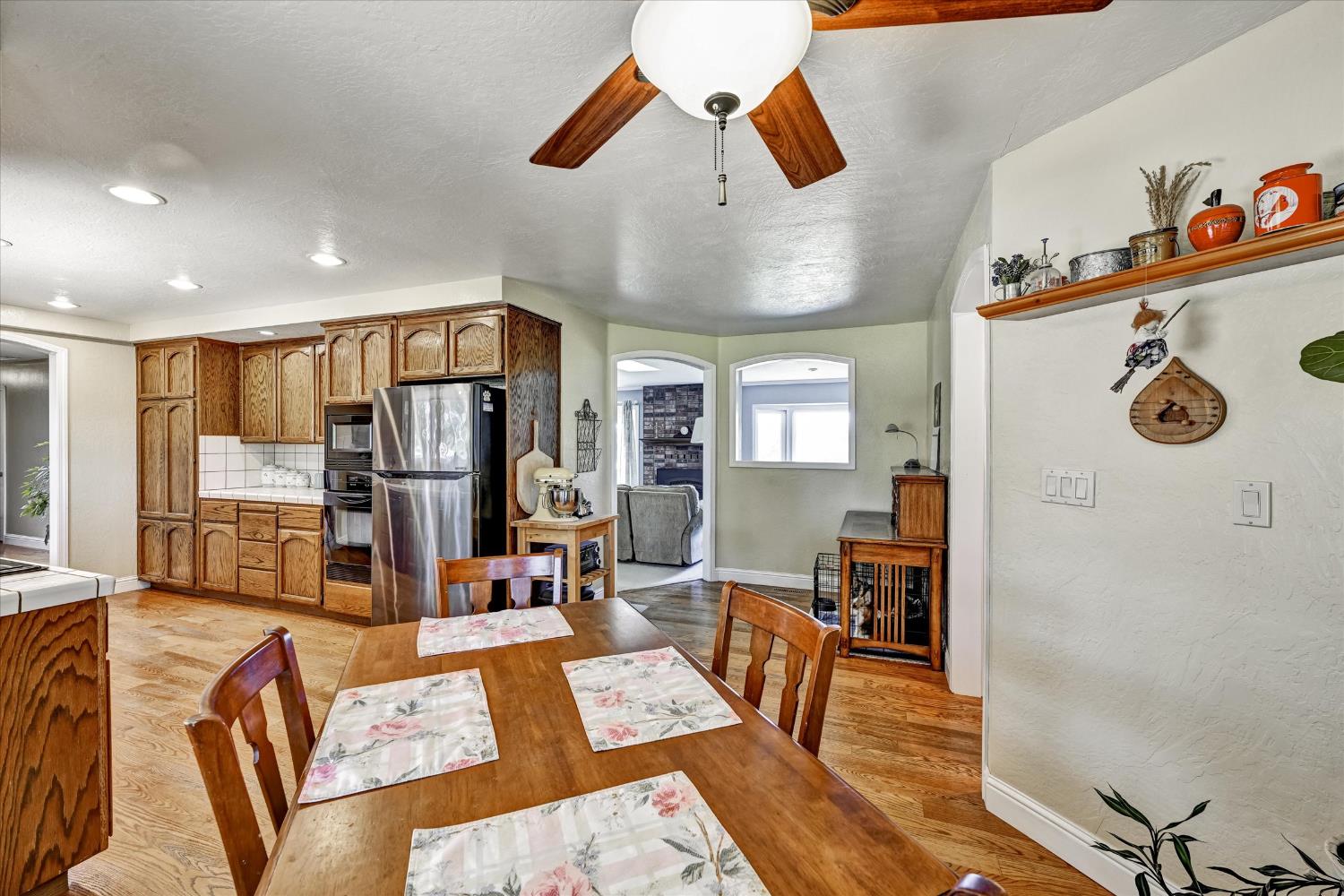 4495 Country Road