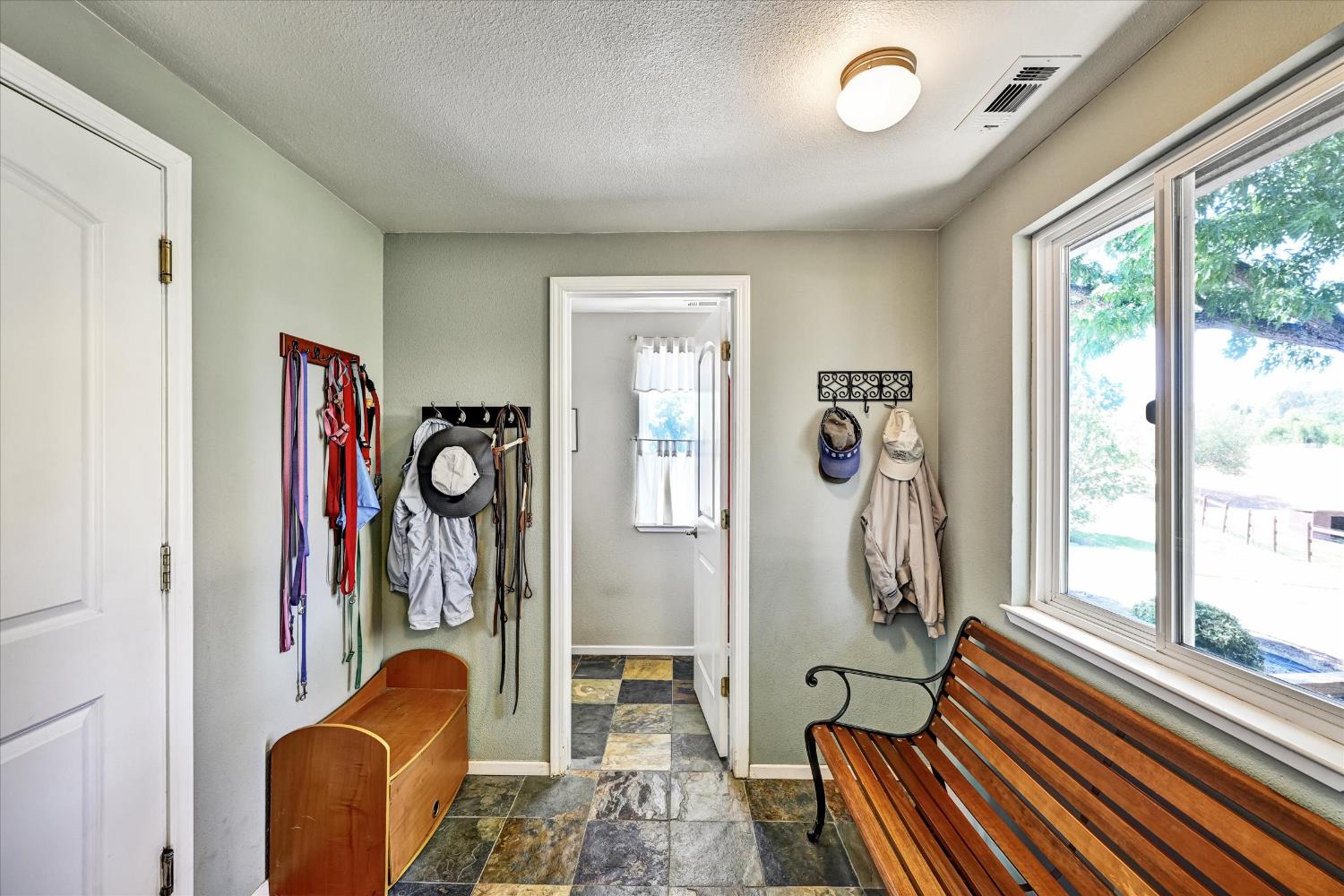 4495 Country Road