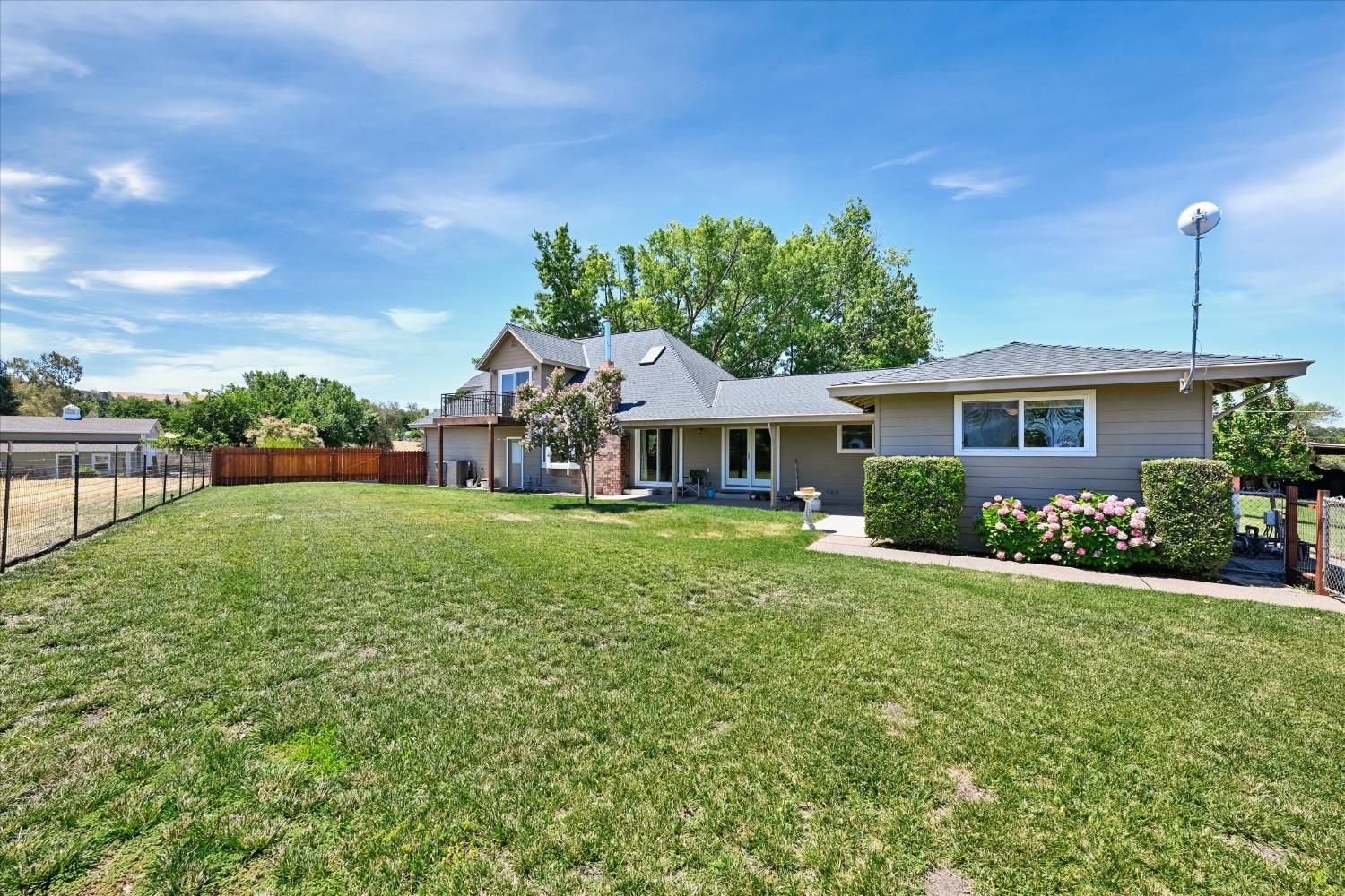 4495 Country Road