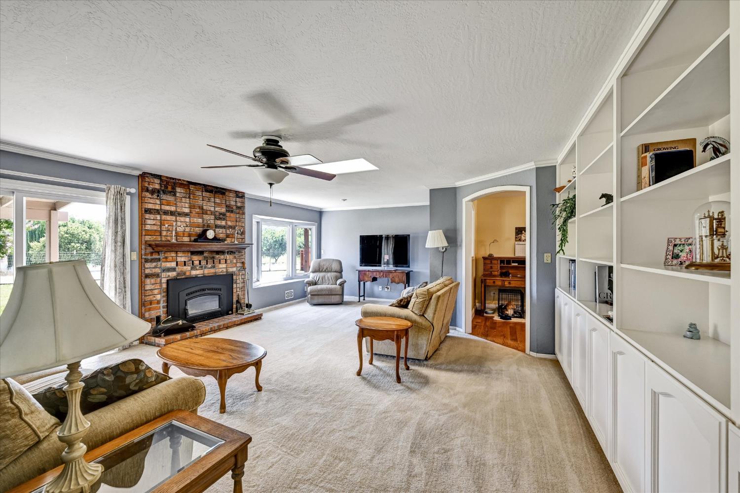 4495 Country Road